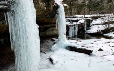 10 Amazing Southern Illinois Frozen Waterfalls Away from Crowds